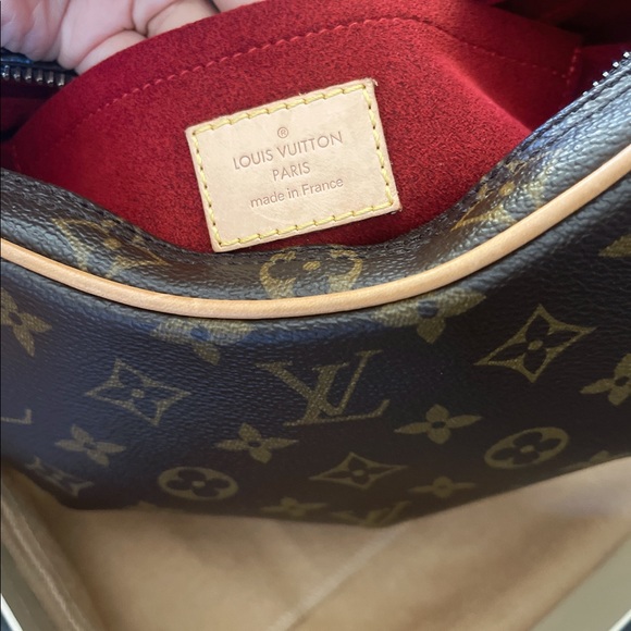 💯 authentic Louis Vuitton Croissant PM - Picture 9 of 10